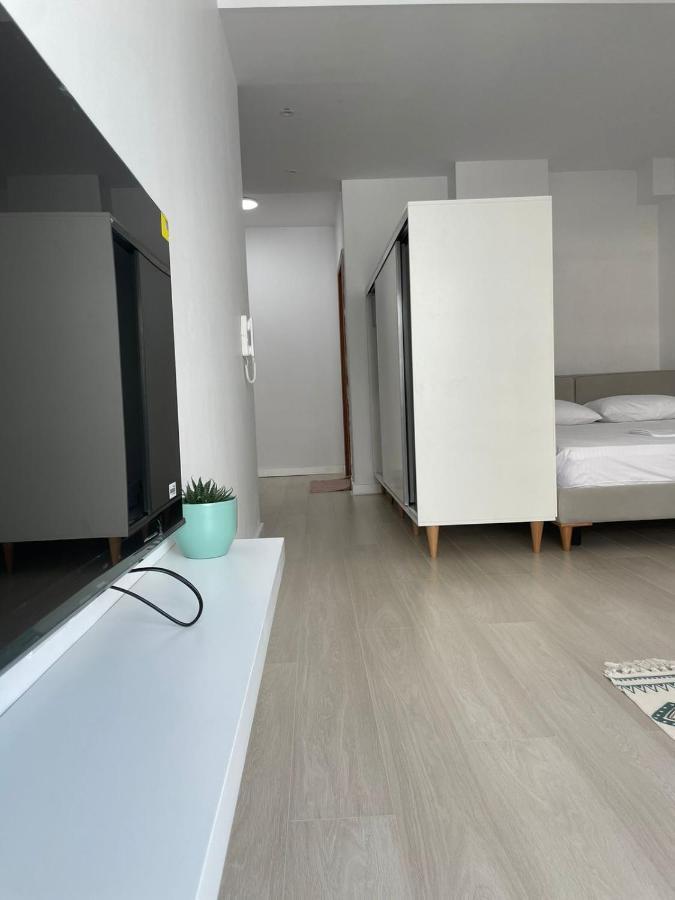 Seriani Dock Holiday Sarande Exterior photo