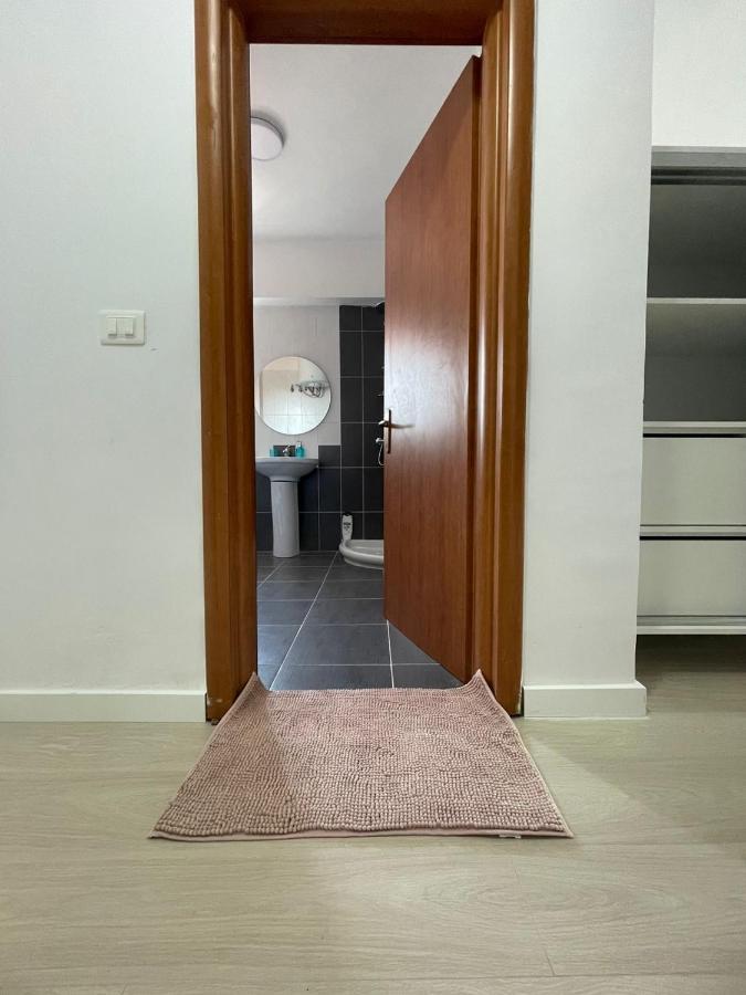 Seriani Dock Holiday Sarande Exterior photo